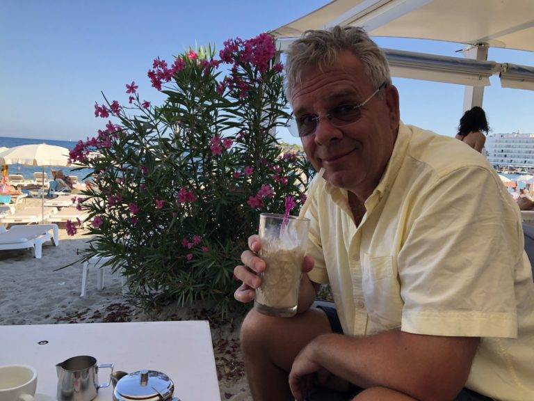 Steve Kingham. Encouraging people over 60 to reskill and learn how to develop a retirement income online and lesson the need to stop working at retirement.